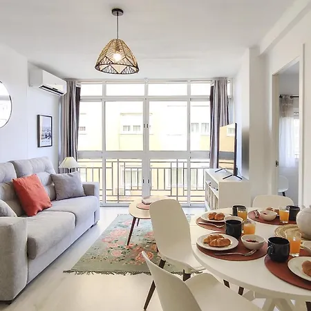 Two Bedroom Near Playa Del Palo By Sharingco * Málaga